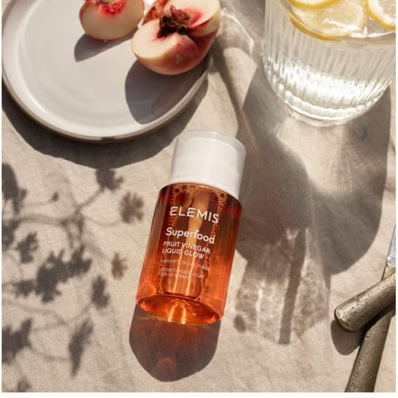 Elemis toner and night cream bundle - Picture 10 of 14